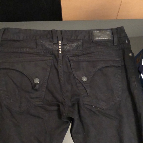 Men’s all black robin jeans - Picture 4 of 5